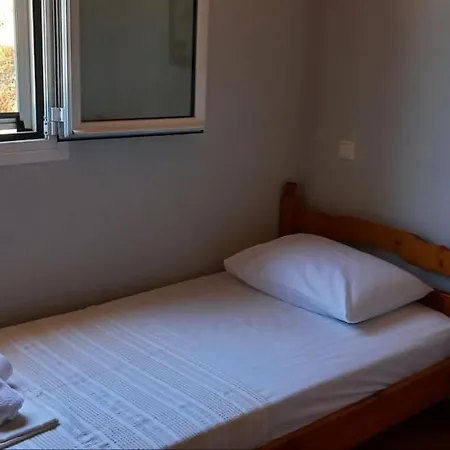 Lily Home_lefkada ~ Private Holiday home Kondaraina